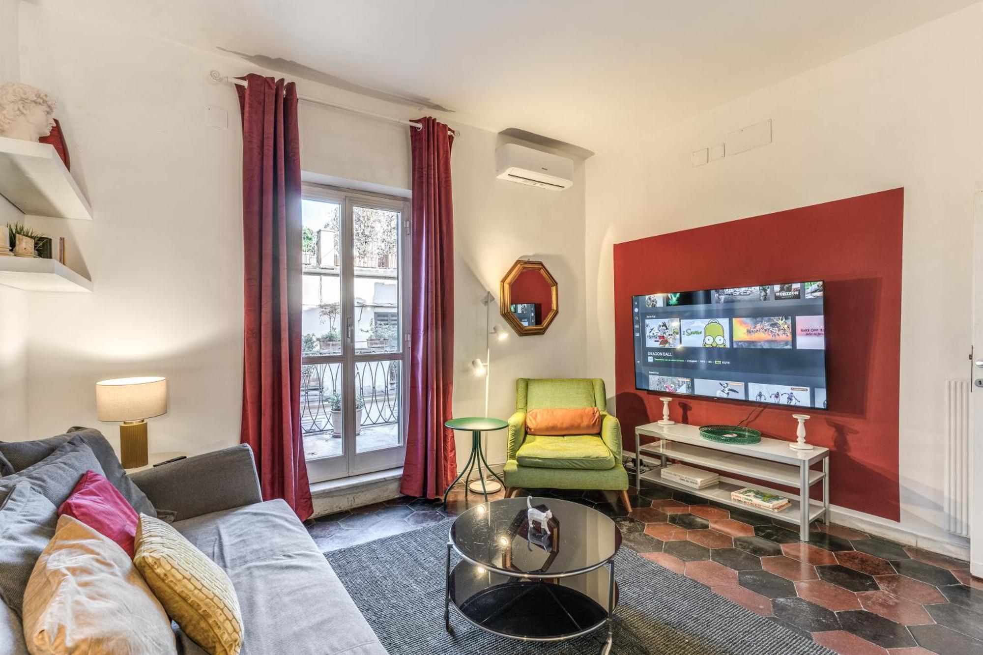 Aweshomeitaly - Spagna Glamour Life Penthouse Lägenhet *