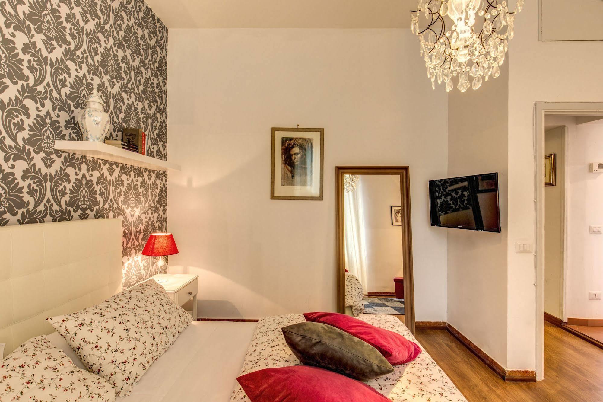 Lägenhet Aweshomeitaly - Spagna Glamour Life Penthouse
